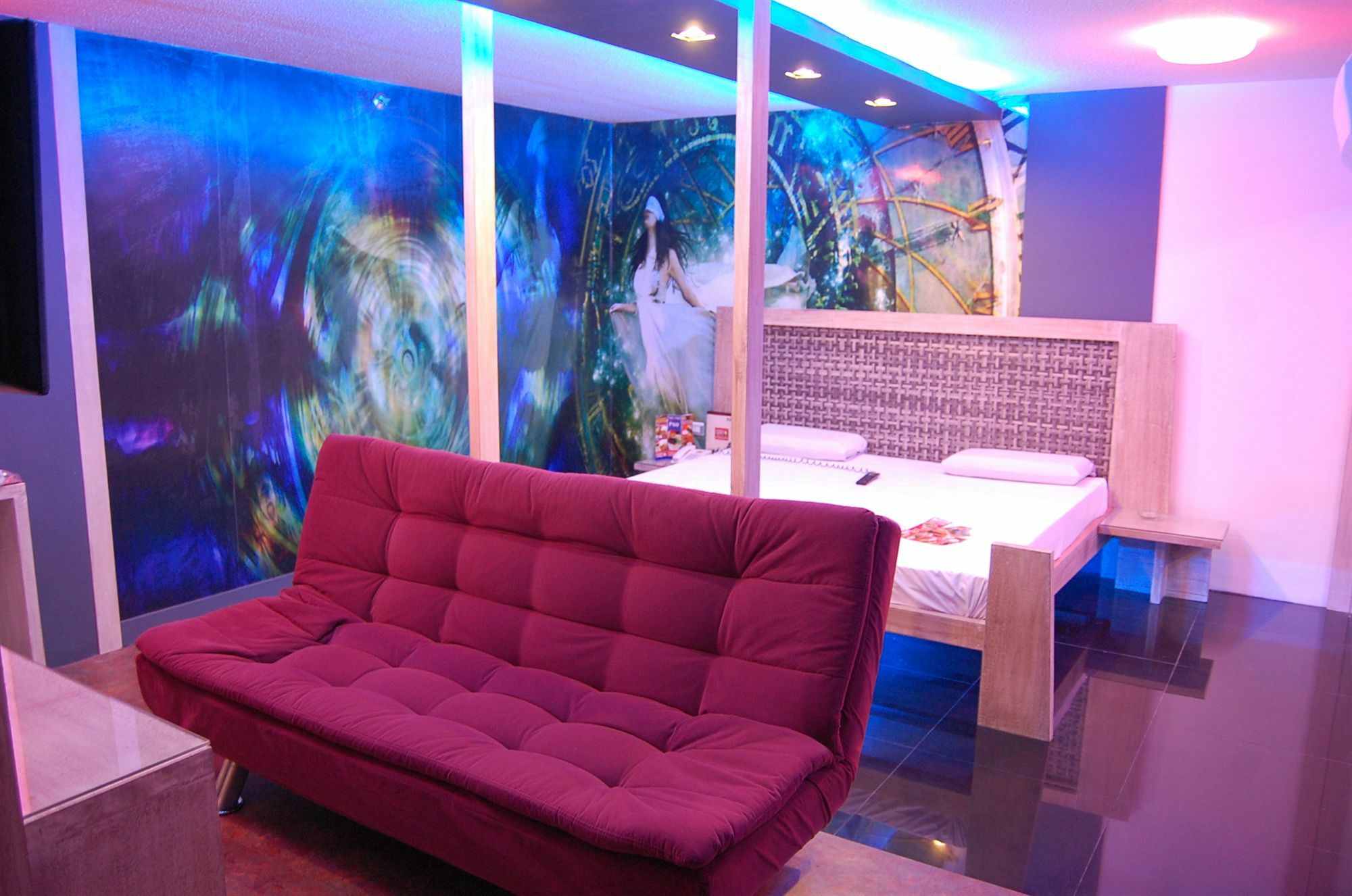 Hotel Sogo Tarlac Екстериор снимка